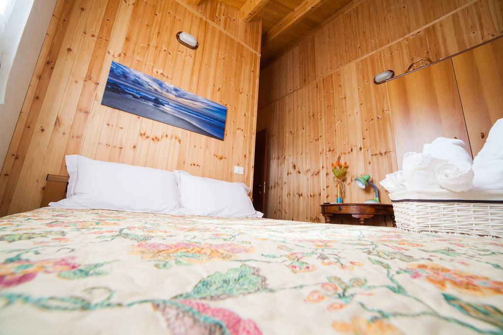 Bed and Breakfast Acqua Di Mare à Locogrande Extérieur photo