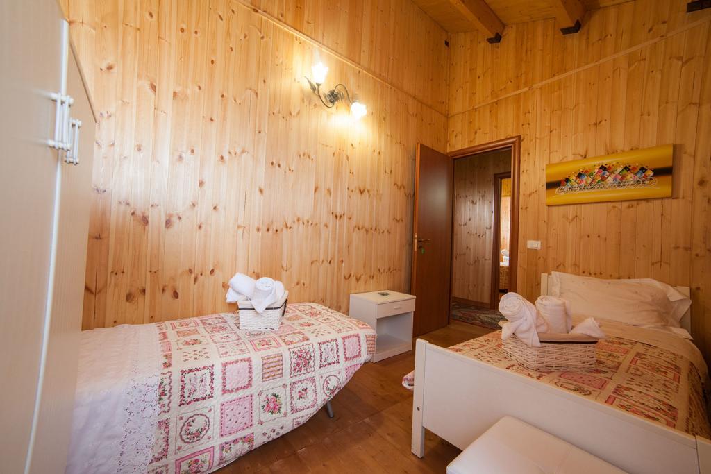 Bed and Breakfast Acqua Di Mare à Locogrande Chambre photo