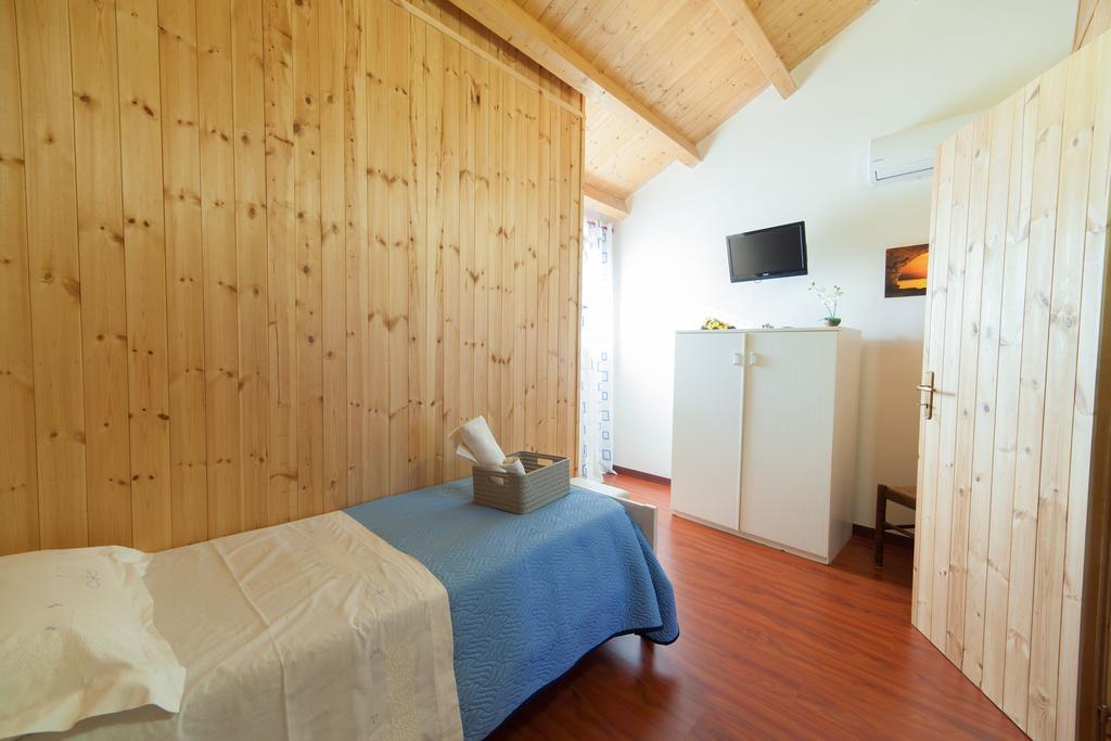 Bed and Breakfast Acqua Di Mare à Locogrande Extérieur photo